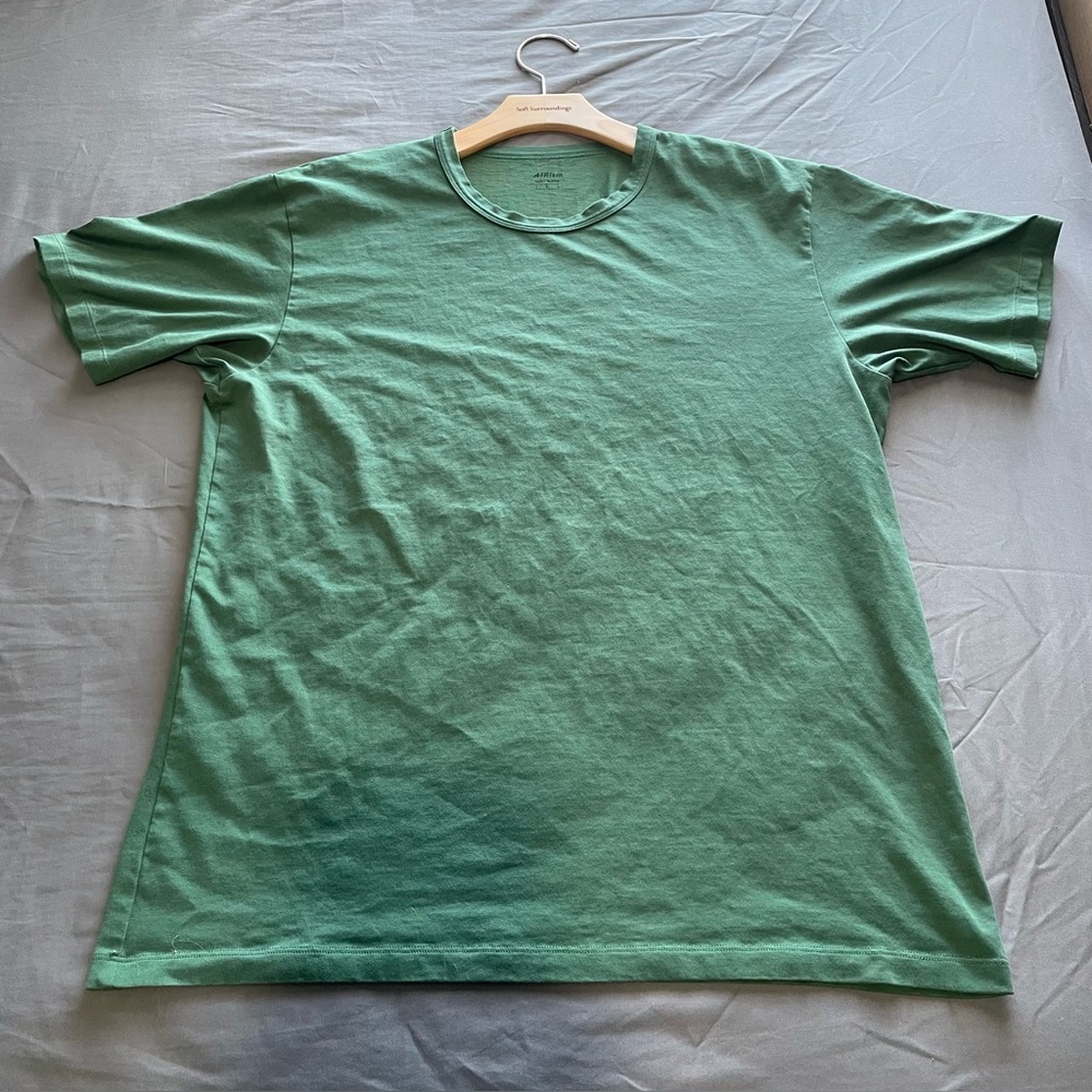Uniqlo Green Short Sleeve Tee
